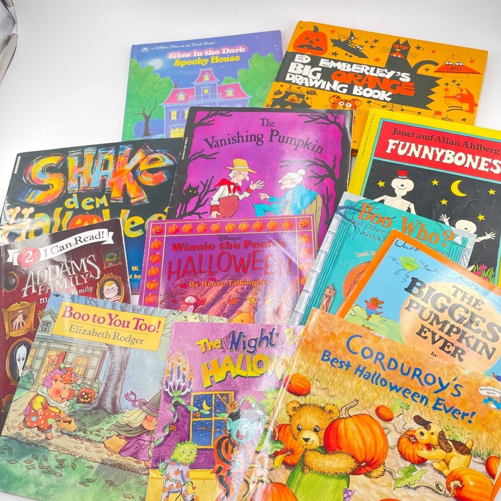 Mixed Lot Halloween Childrens Book 1980-2019 Pooh Addams Corduroy